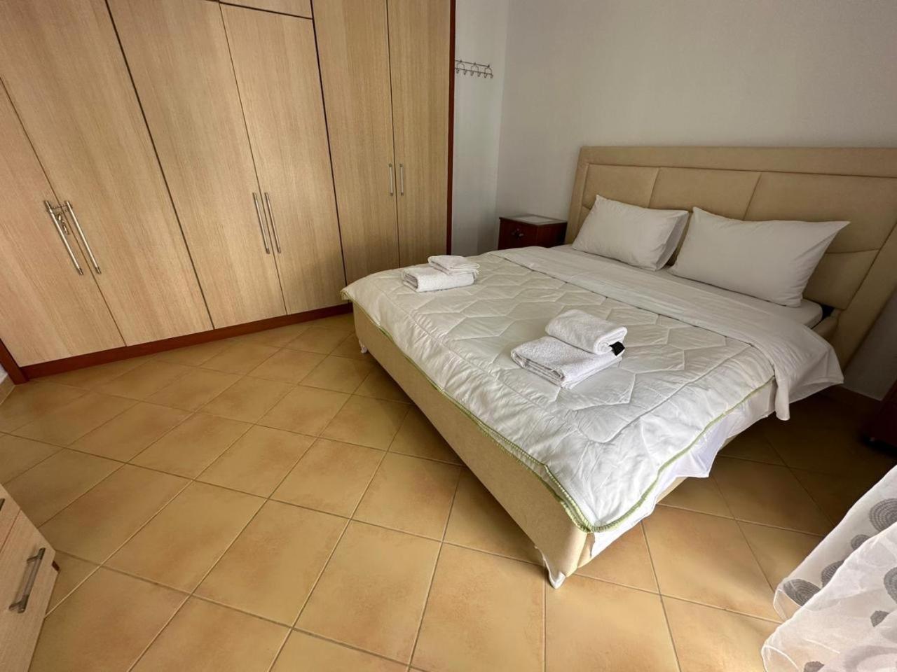 Taulant Apartamento Sarandë Exterior foto