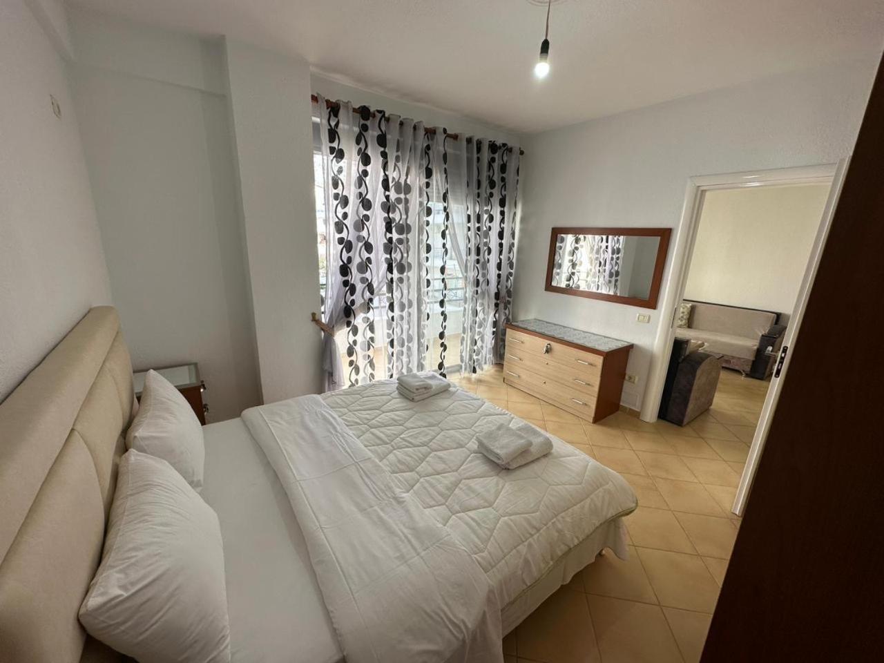 Taulant Apartamento Sarandë Exterior foto